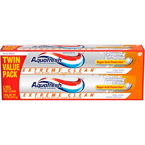 Aquafresh Extreme Clean, Whitening Action, Fluoride Toothpaste for Cavity Pro...