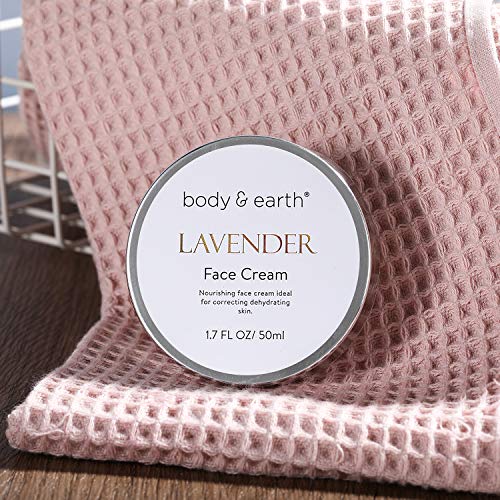 Gift Box for Women - Bath and Body Gifts for Women, Body & Earth Luxurious 6 ...
