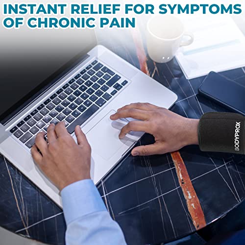 Cold & Hot Therapy Wrap, Reusable Gel Pack for Pain Relief. Great for Sprains...