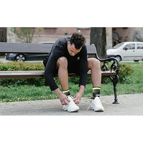 Ankle Braces, Adjustable Compression Ankle Support Men & Women, Strong Ankle ...