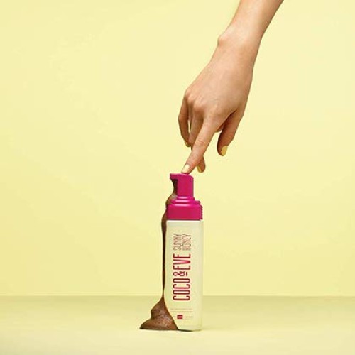 Coco & Eve Sunny Honey Bali Bronzing Foam (Ultra Dark). Natural Sunless Self ...