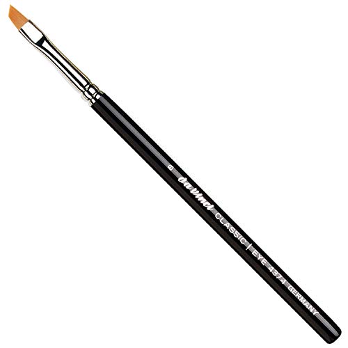 Eyeshadow Applicator in white - for area and detail work with powder & cream ...