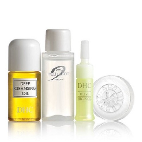DHC Olive Essentials Travel Set, Japanese 4-Step Routine, Deep Cleansing Oil,...