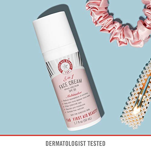 First Aid Beauty 5 in 1 Face Cream with SPF 30, Age-Defying Face Moisturizer ...