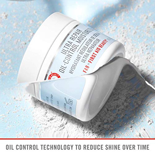 First Aid Beauty Ultra Repair Oil Control Moisturizer – Weightless Mattifying...