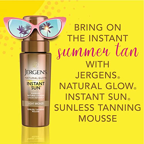 Jergens Natural Glow Instant Sun Body Mousse, Self Tanner for Light Bronze Ta...