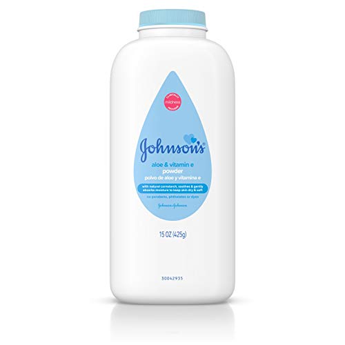 Johnson's Baby Powder, Naturally Derived Cornstarch with Aloe & Vitamin E for...