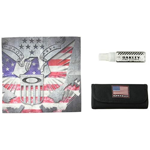 Oakley Lens Eyeglass Cleaning Kit, USA Flag, 59 mm