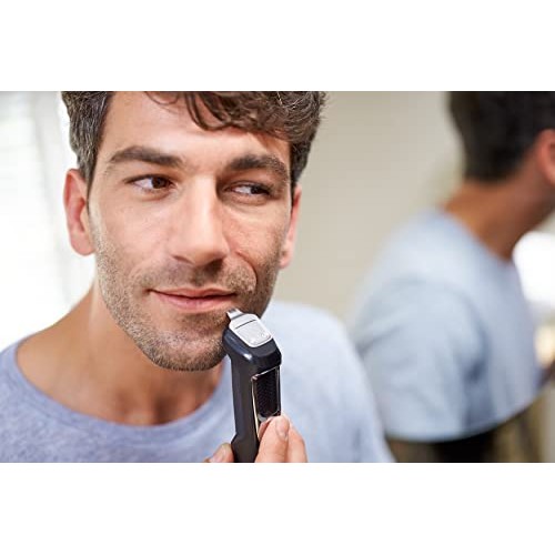 Philips Norelco Multigroomer All-in-One Trimmer Series 3000, 13 Piece Mens Gr...