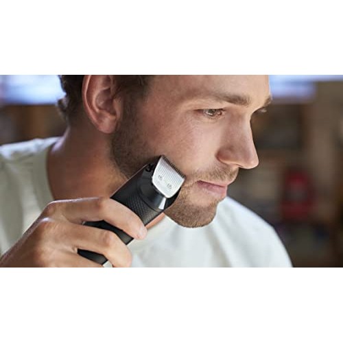 Philips Series 5000 Norelco Electric Cordless One Pass Beard and Stubble Trim...