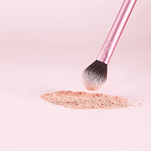 Real Techniques Professional Setting Makeup Brush, Helps Lock in Foundation a...