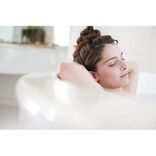 Amazon Brand - Solimo Epsom Salt Soak, Magnesium Sulfate USP, 8 Pound