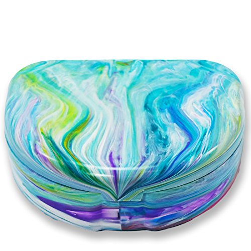 QUIST (TM) FarOut - Orthodontic Retainer Case (Cloud)