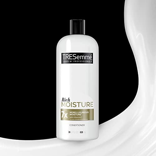 TRESemmé Rich Moisture Conditioner for Dry Hair Rich Moisture Hydrating Condi...