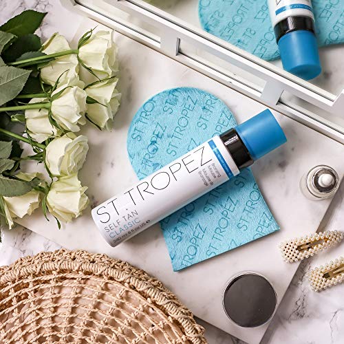 St.Tropez Double-Sided Luxe Velvet Applicator Mitt, Soft Self Tanning Mitt fo...