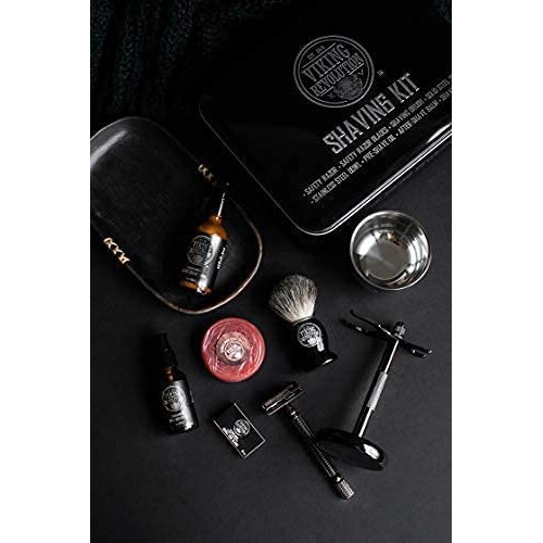 Luxury Safety Razor Shaving Kit - Includes Double Edge Safety Razor, Stand, B...