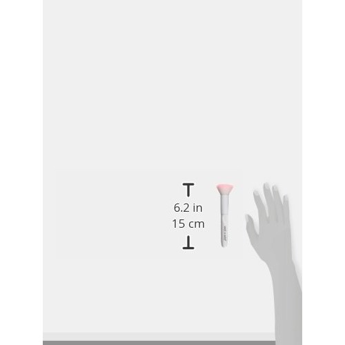 wet n wild Makeup Brush| Flat Top Kabuki Brush| For Liquid & Mineral Foundati...